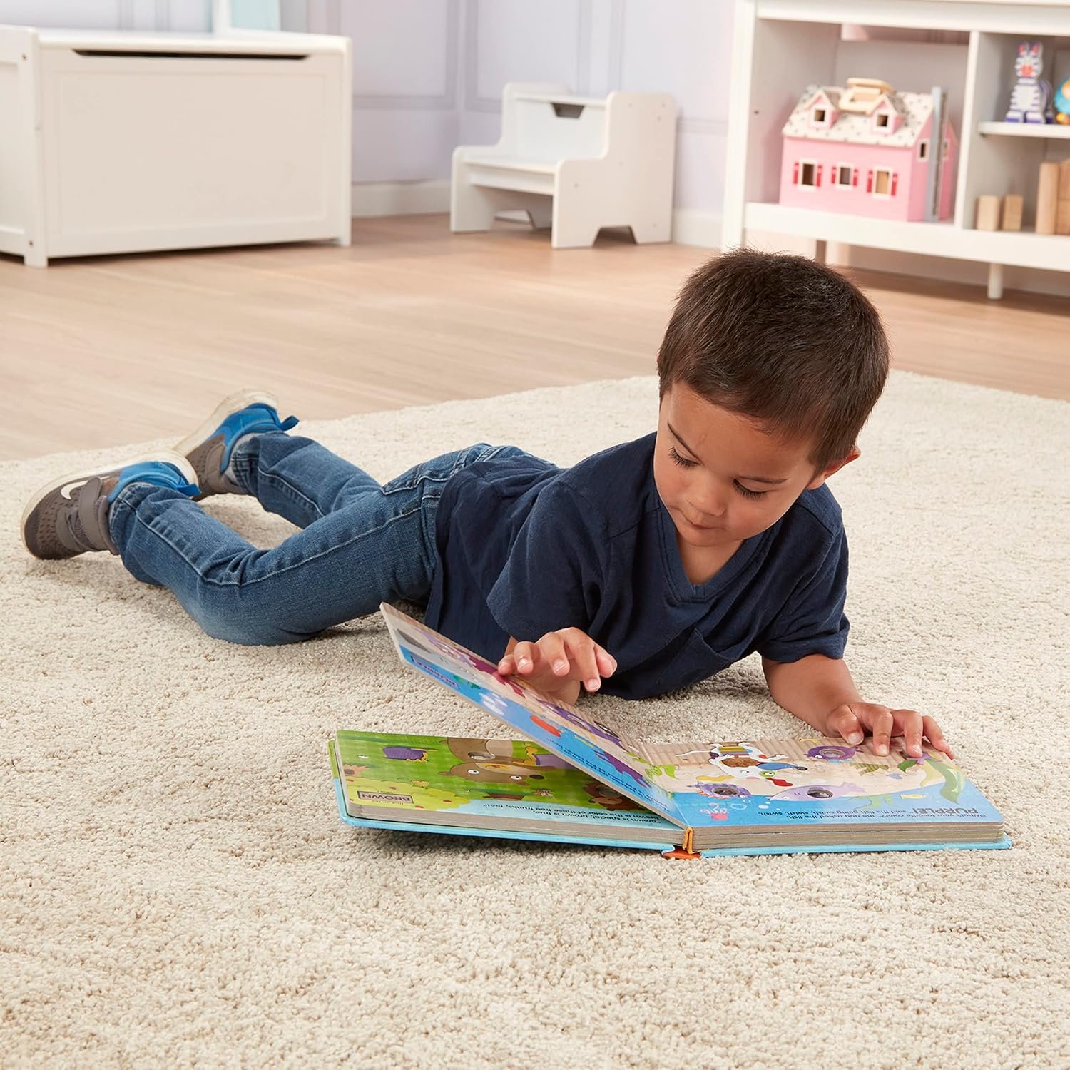 Melissa & Doug Poke-a-Dot! What’s Your Favorite Color? Interactive Children's Board Book with Buttons to Pop, Educational Sensory Toy for Toddlers & Preschoolers Ages 3+ - FSC Certified - Image 7