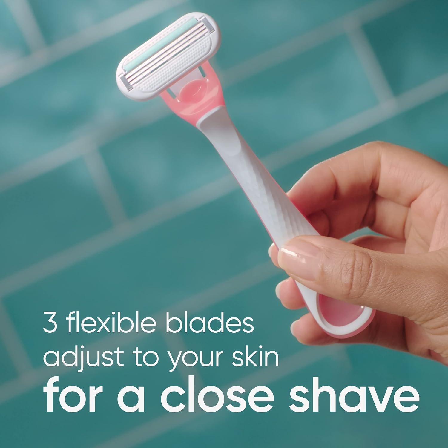 Gillette Venus Sensitive Women's Disposable Razors - Single Package of 3 Razors - Image 2